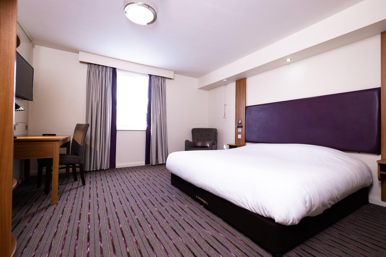 Ibis Coleraine Riverside Экстерьер фото