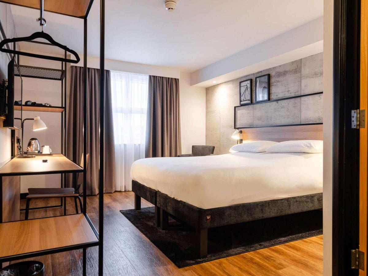 Ibis Coleraine Riverside Экстерьер фото