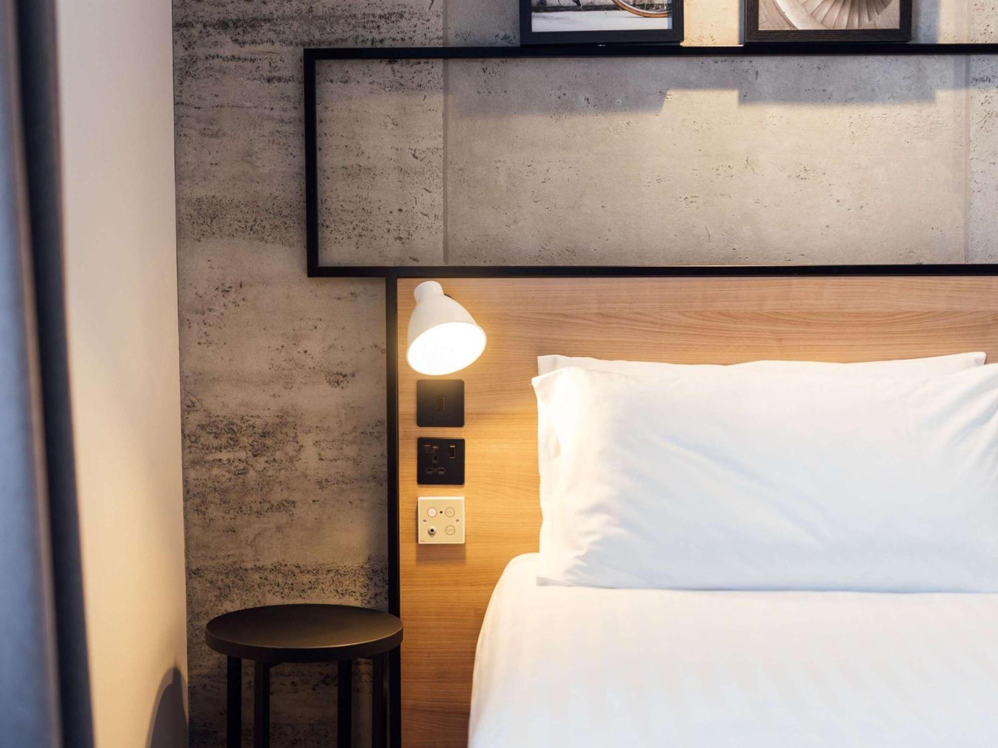 Ibis Coleraine Riverside Экстерьер фото