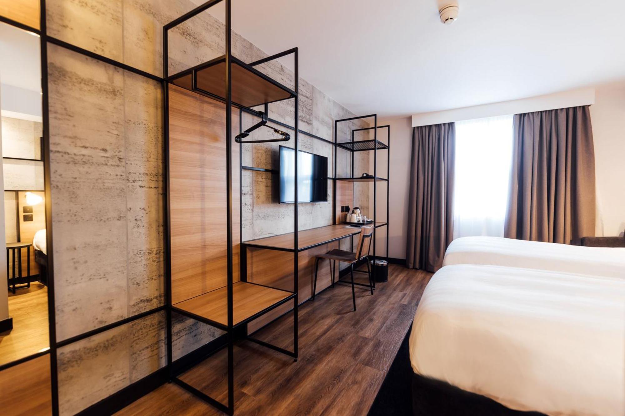 Ibis Coleraine Riverside Экстерьер фото