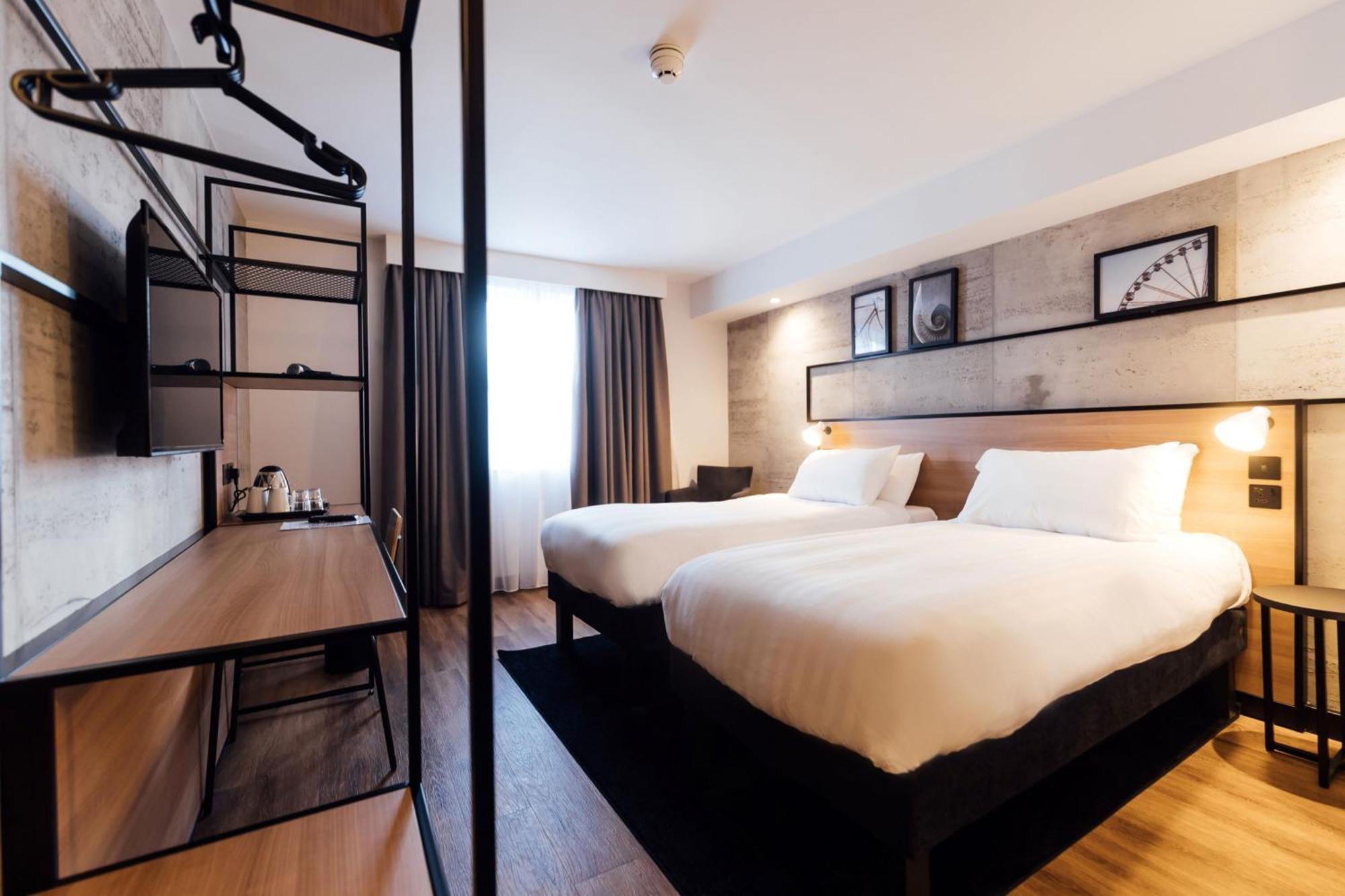 Ibis Coleraine Riverside Экстерьер фото
