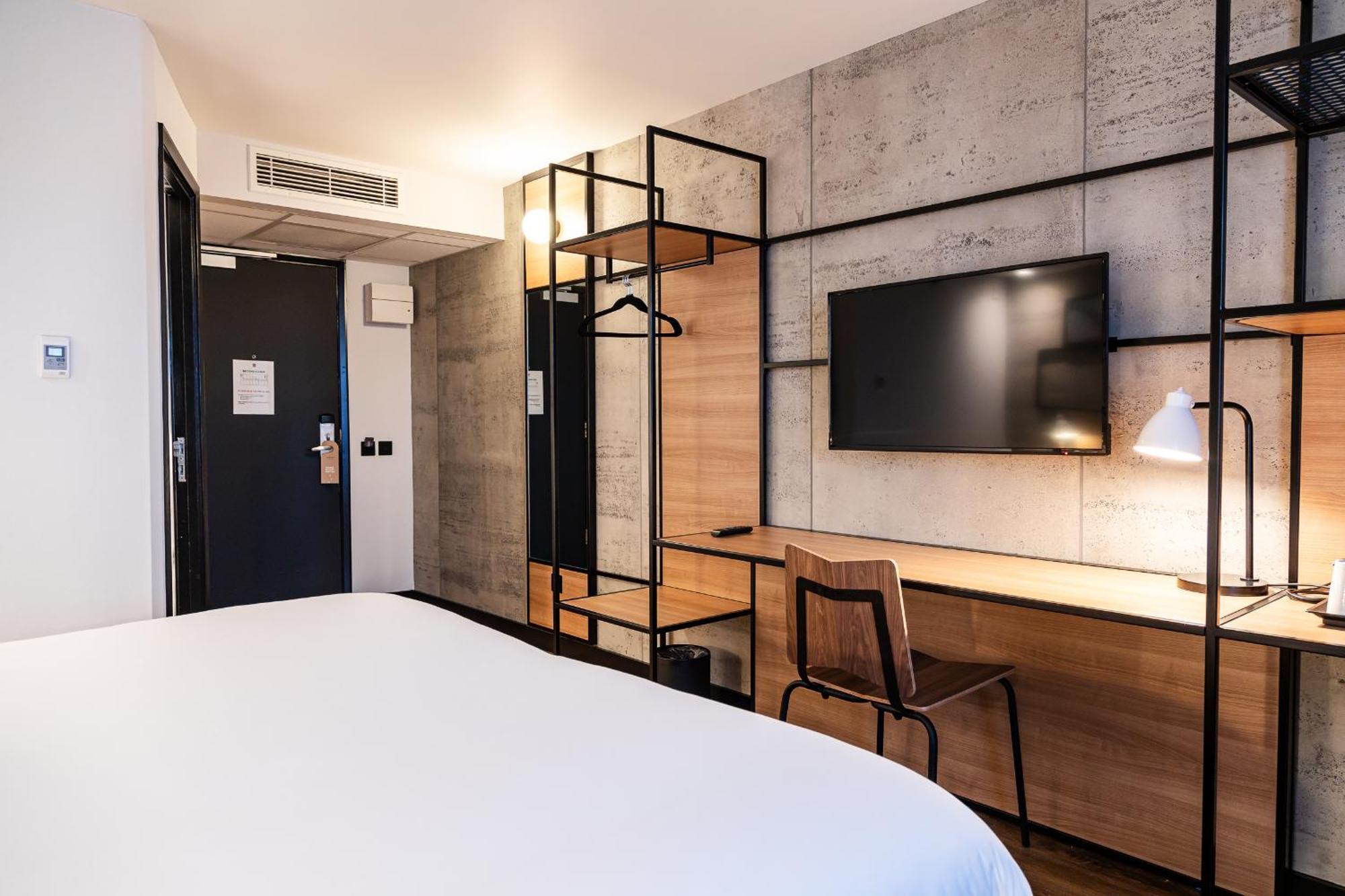 Ibis Coleraine Riverside Экстерьер фото